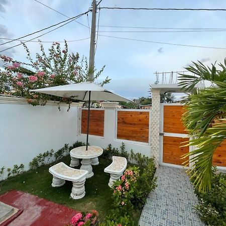 Residential Aleah 1 Pedernales Bagian luar foto